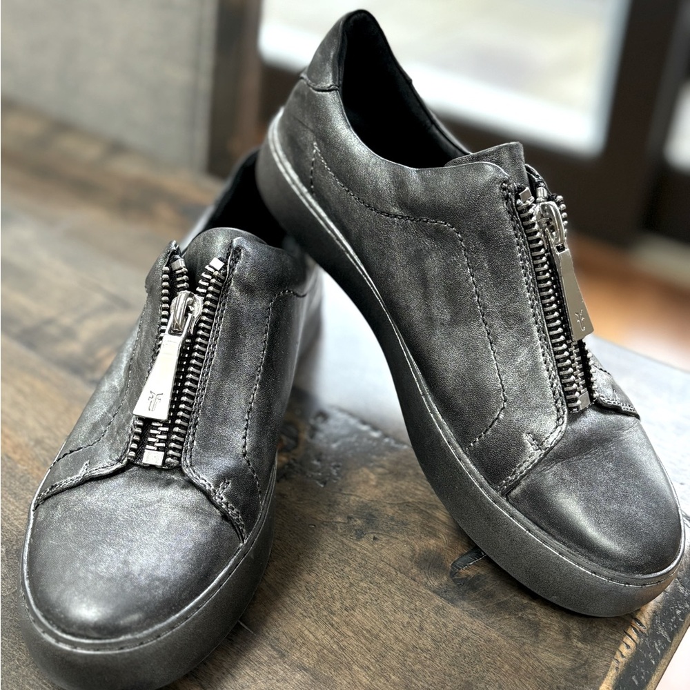 Frye brushed silver leather shoes